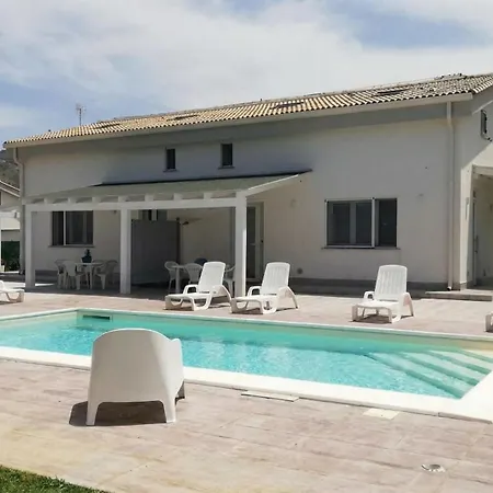 Ohana House Cefalu Apartamento